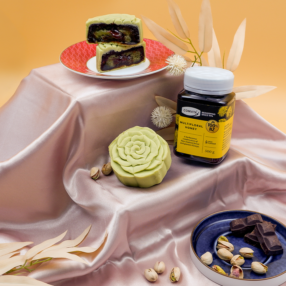 
                  
                    [Mid-Autumn Limited Edition] Comvita Honey Dreams Mooncake Gift (Box of 4)
                  
                